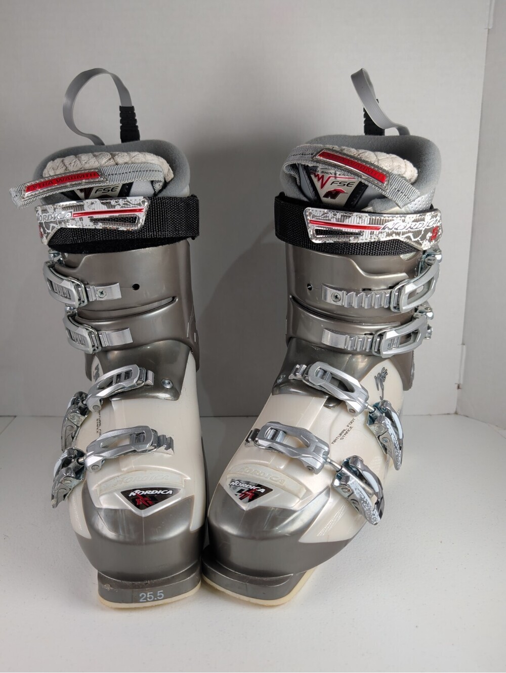 Nordica Hot Rod 6.0 Women's Ski Boots Size 25.5 Grey/White w/ Hotronic e4 Heater